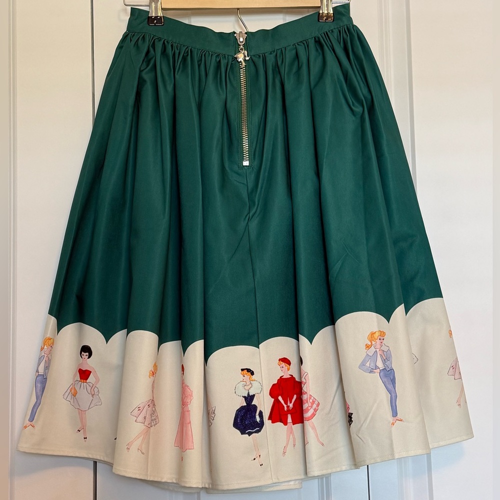 Barbie Unique Vintage X Green A-Line Skirt - Picture 2 of 7
